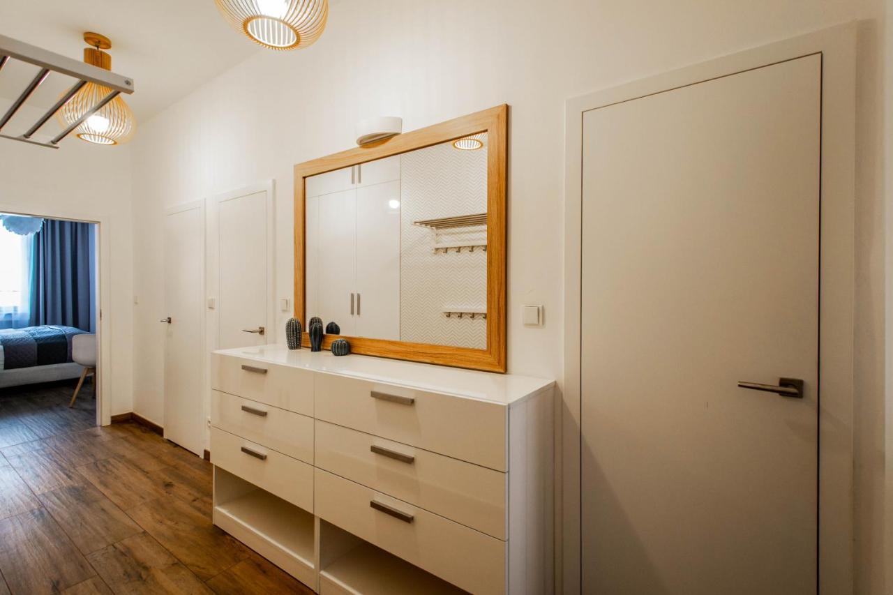 Executive Bright Apt. By Ruterra Praga Exterior foto