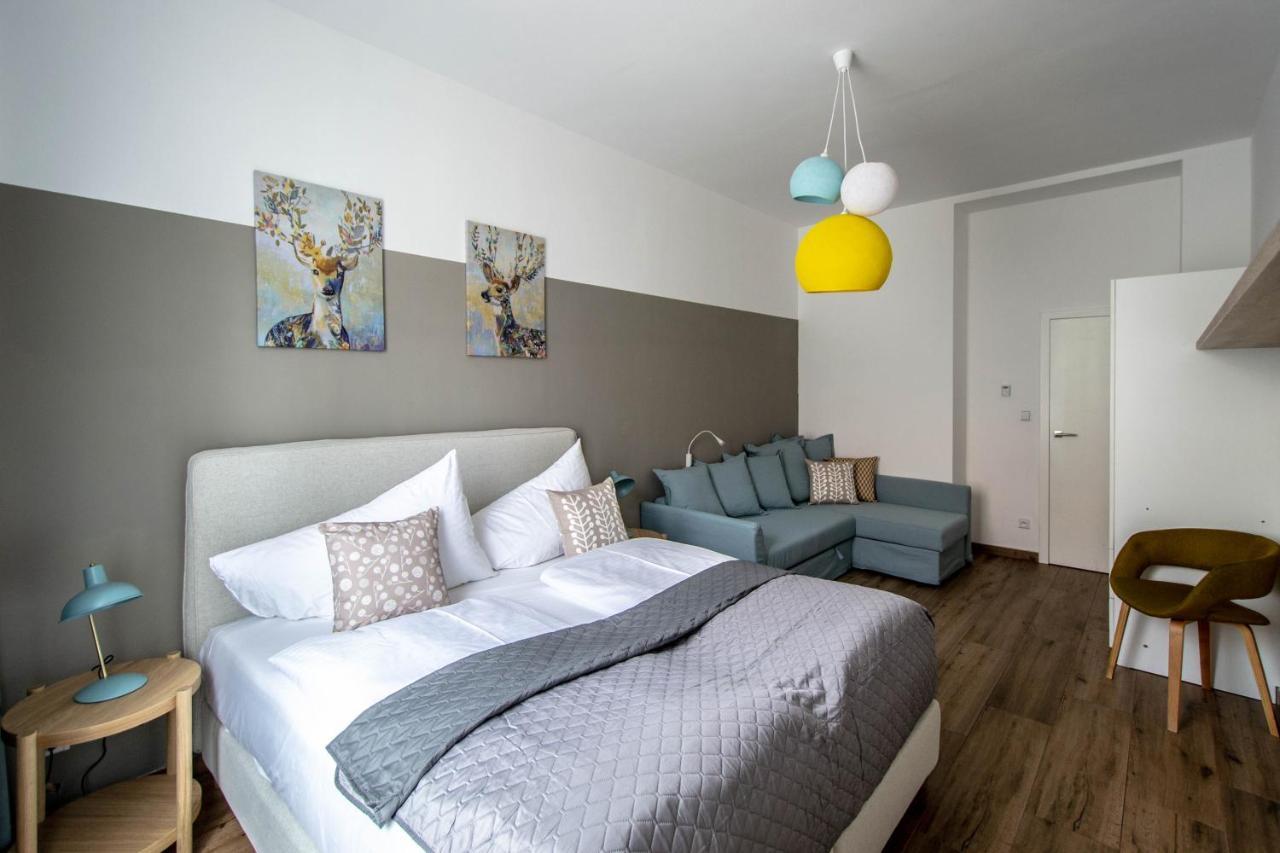 Executive Bright Apt. By Ruterra Praga Exterior foto