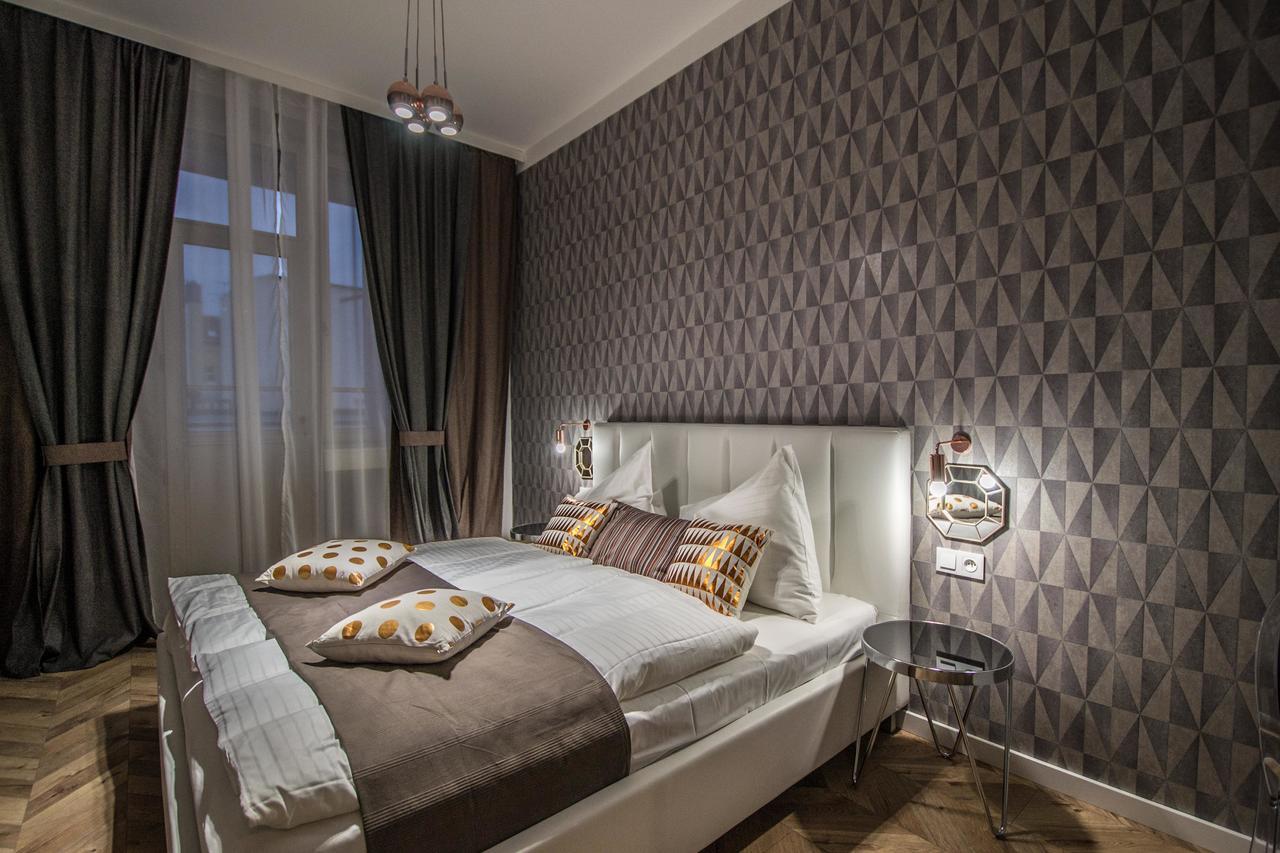 Executive Bright Apt. By Ruterra Praga Exterior foto