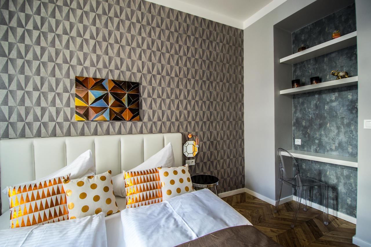 Executive Bright Apt. By Ruterra Praga Exterior foto