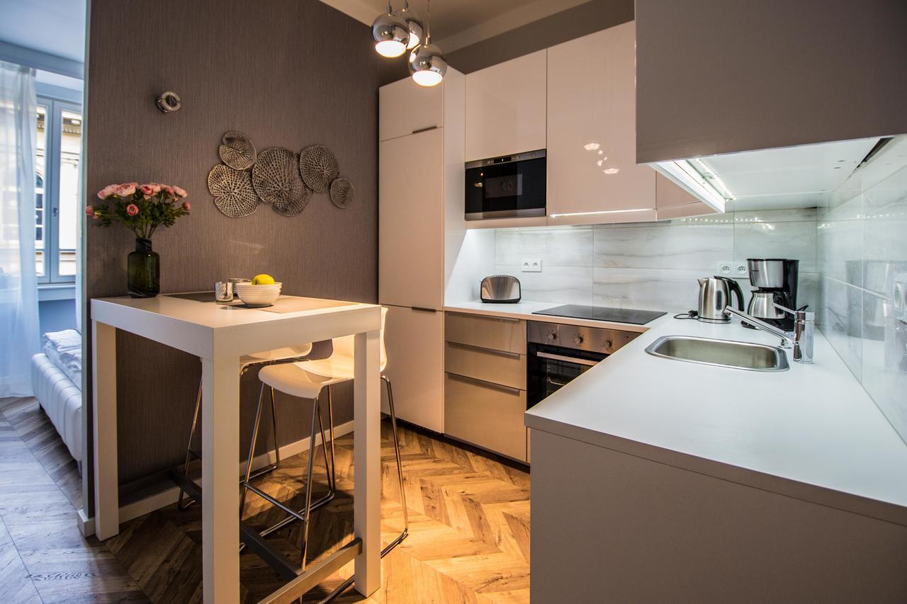 Executive Bright Apt. By Ruterra Praga Exterior foto