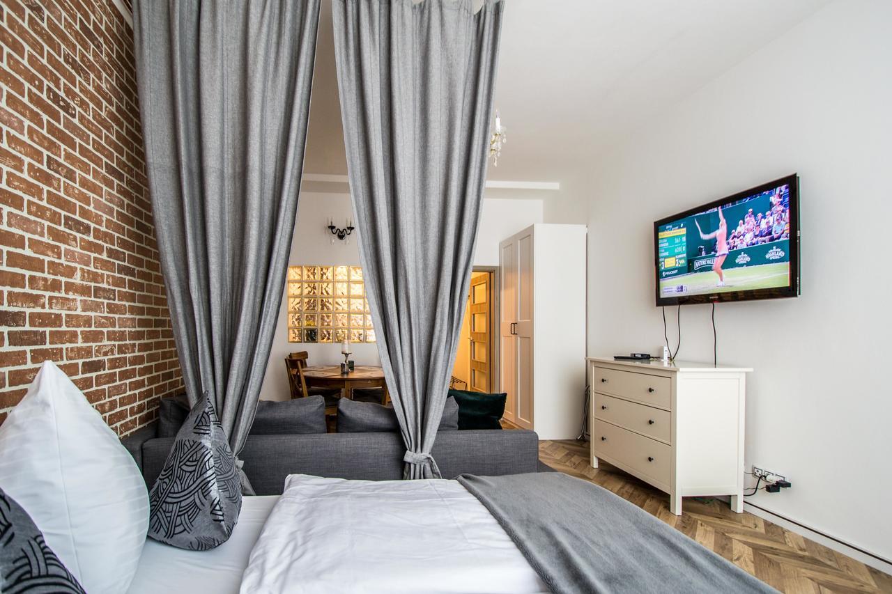 Executive Bright Apt. By Ruterra Praga Exterior foto