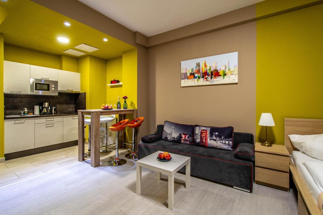 Executive Bright Apt. By Ruterra Praga Exterior foto