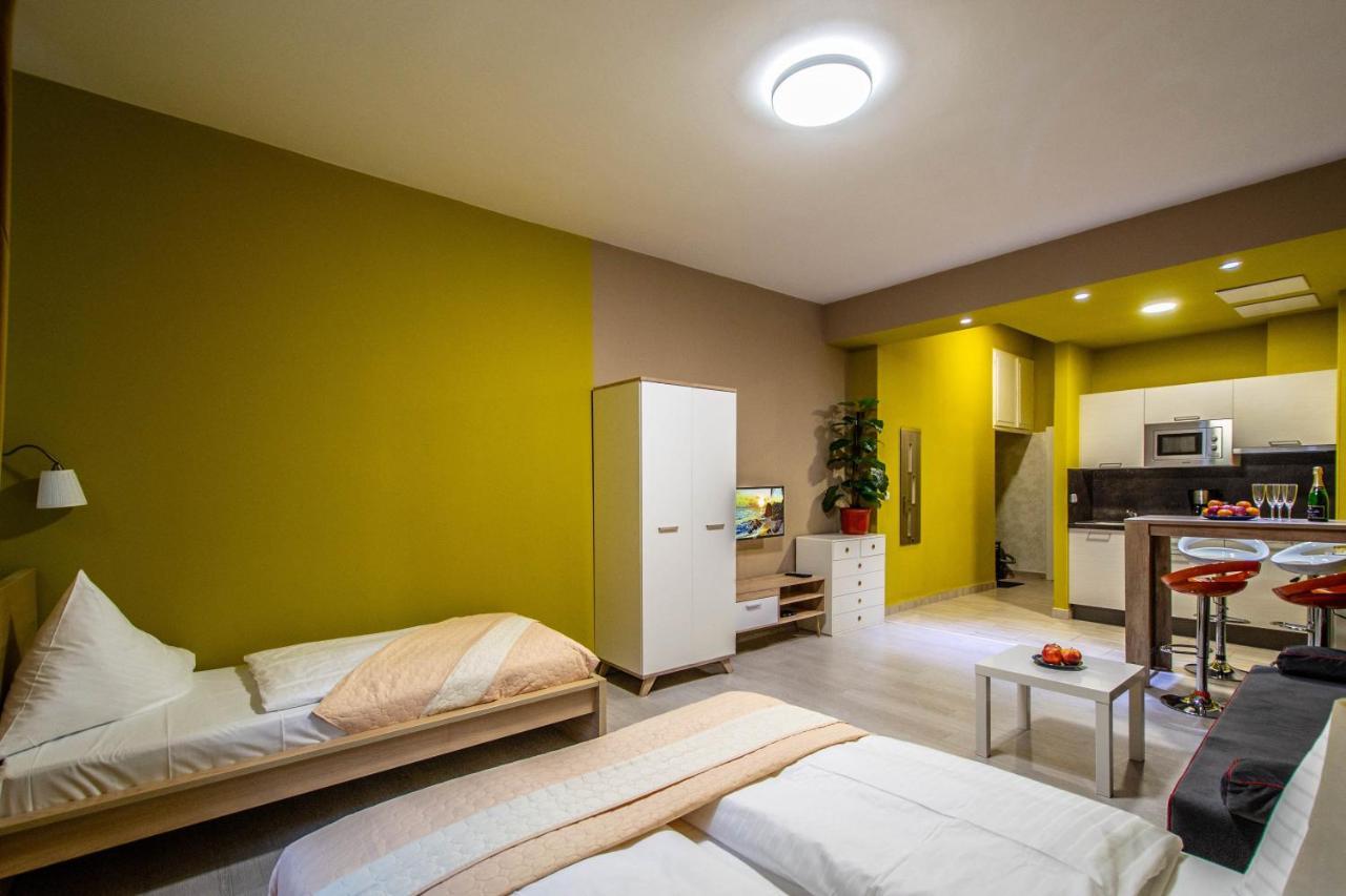 Executive Bright Apt. By Ruterra Praga Exterior foto