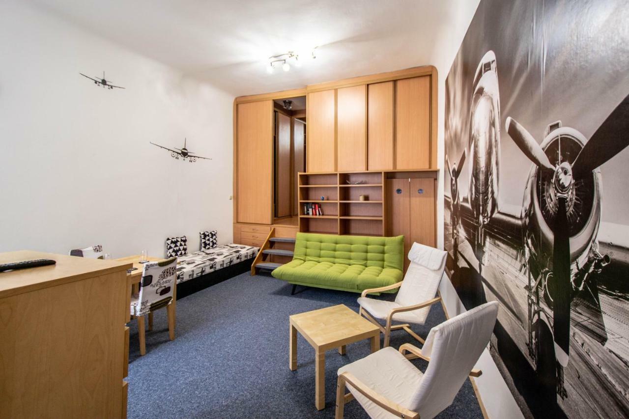 Executive Bright Apt. By Ruterra Praga Exterior foto